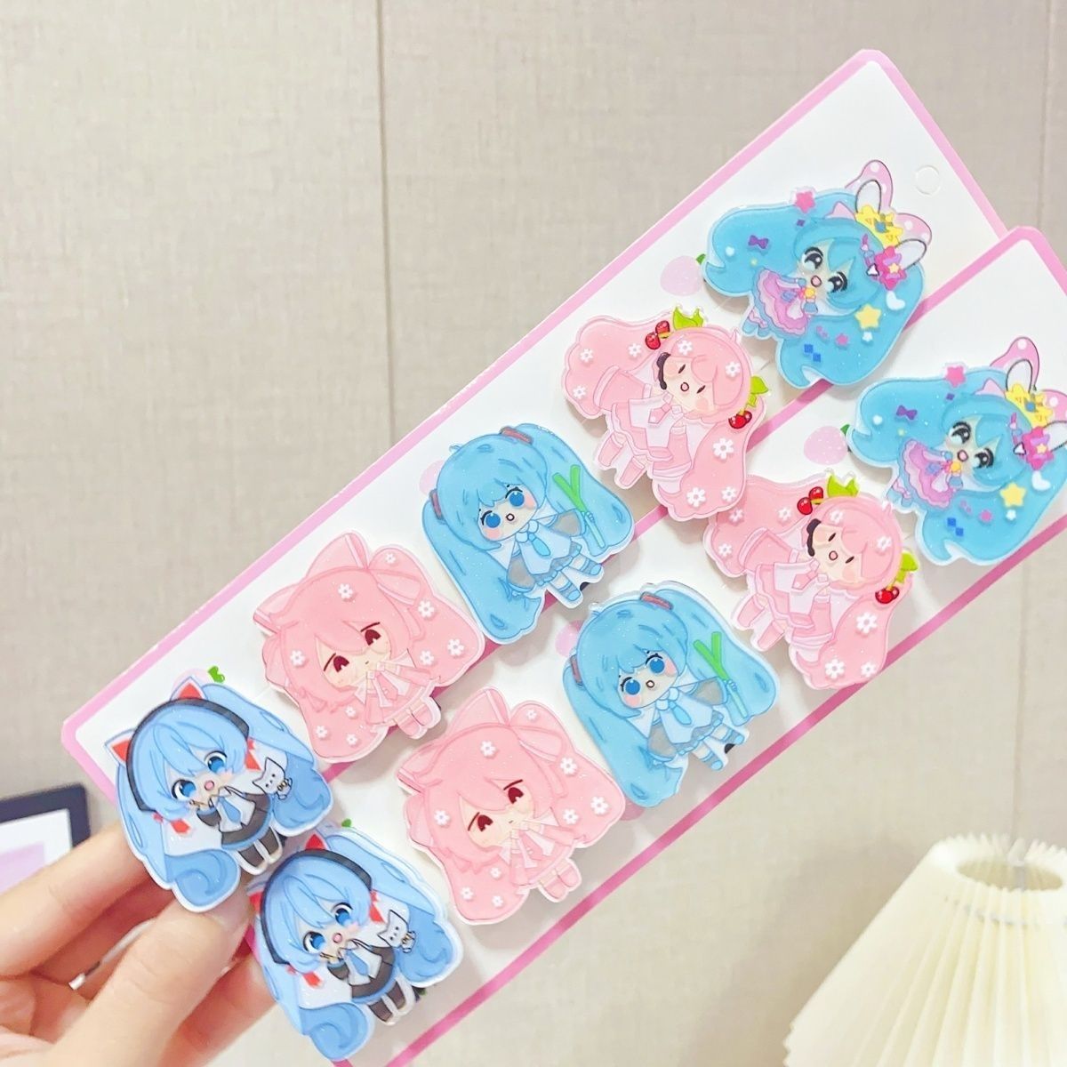 Hatsune Miku cartoon hair clip - đánh giá và giá Tech Hair Accessories